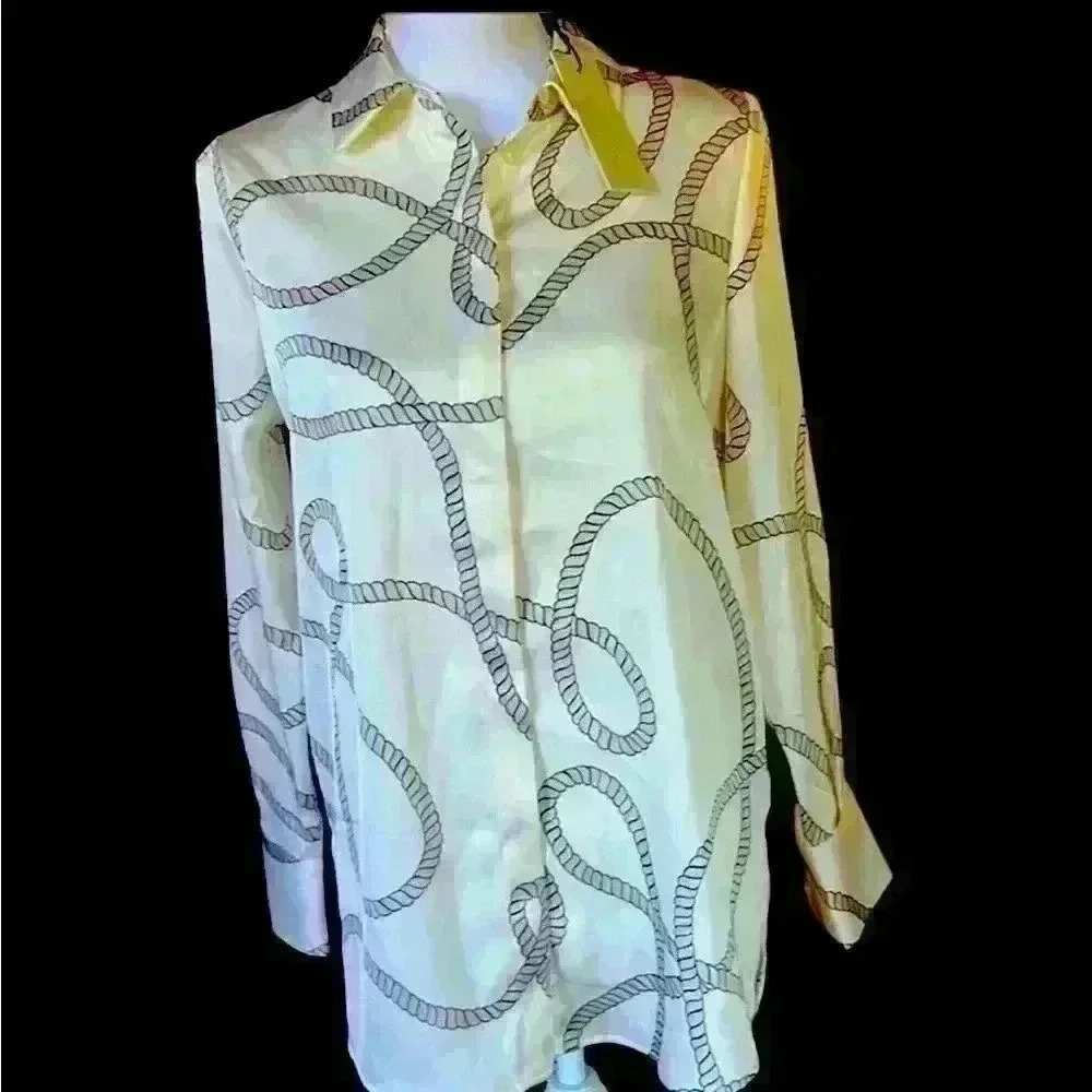 Rachael Zoe blouse chain print white and gray.  XS. Length 26” sleeve 24”NWT - Picture 2 of 8